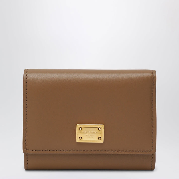 Dolce&Gabbana Apparel & Accessories - Beige | e362a9db9360b801a67e31c3162fc31ccf724769
