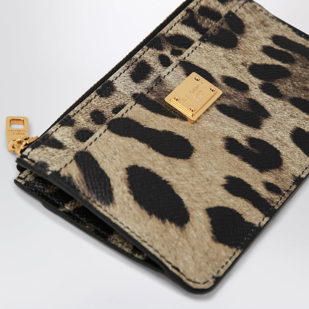 Dolce&Gabbana Apparel & Accessories - Brown | 0563ddf61372b7bb32410e7850d119e4bf9e29a9