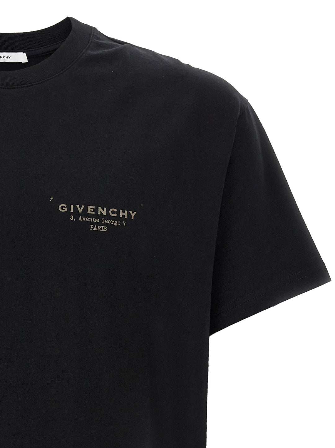 Givenchy Logo Print T-shirt - Black | e29ea2967a014d385ca5c52300b01ef159ed6635