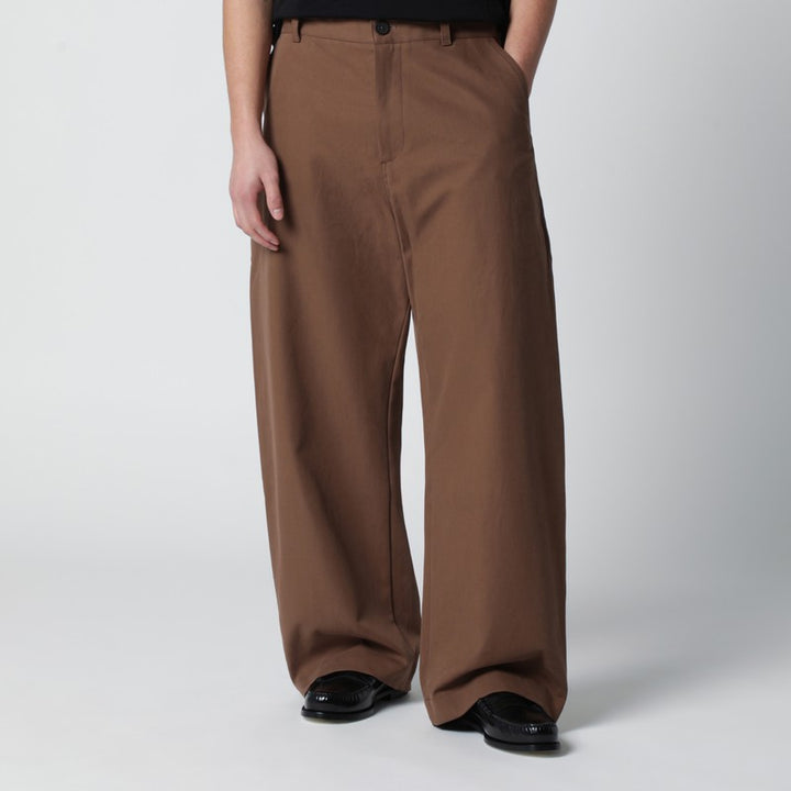 Studio Nicholson Pants - Brown | d5edb911376262c993216496f9c1af9626cb3f52