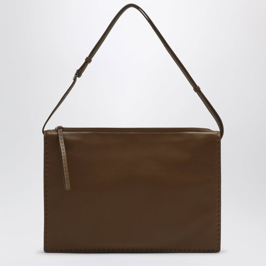 Glove Pochette In Caramel Leather