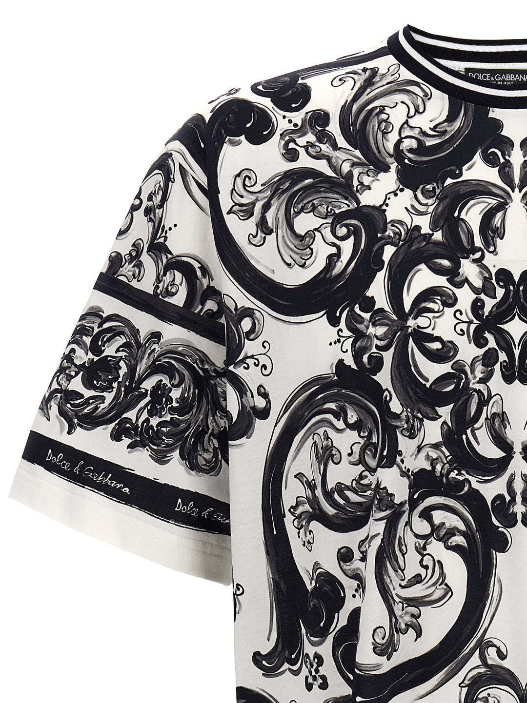 Dolce & Gabbana Maiolica T-shirt - White/Black | cc938d511b1af035b57f319ad61cb1525efa8665