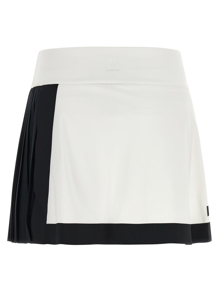 Goldbergh Axelle Bermuda and Short - White/Black | 7398fe1157e65c22d1586044284db9f8506cb4e7