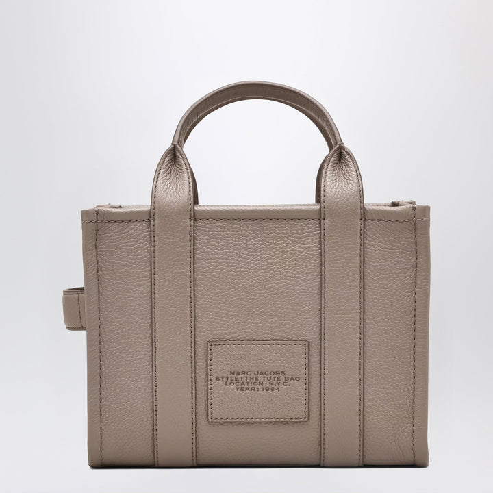 Marc Jacobs Apparel & Accessories - Grey | 79d4bf24edb9f2db188a1f5f5856ac18b621d83d