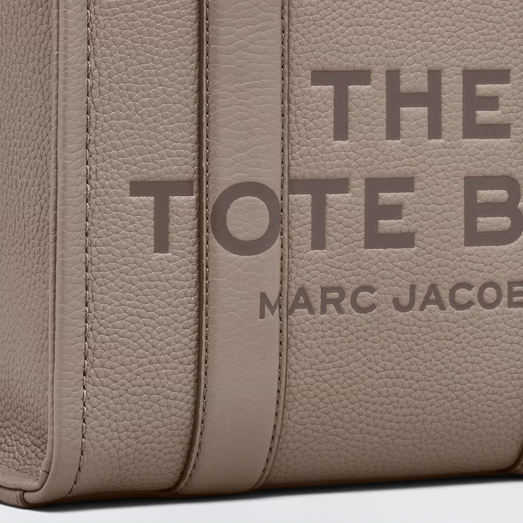 Marc Jacobs Apparel & Accessories - Grey | 68088b462f97ebdd9755de008d220dd4d99c14be