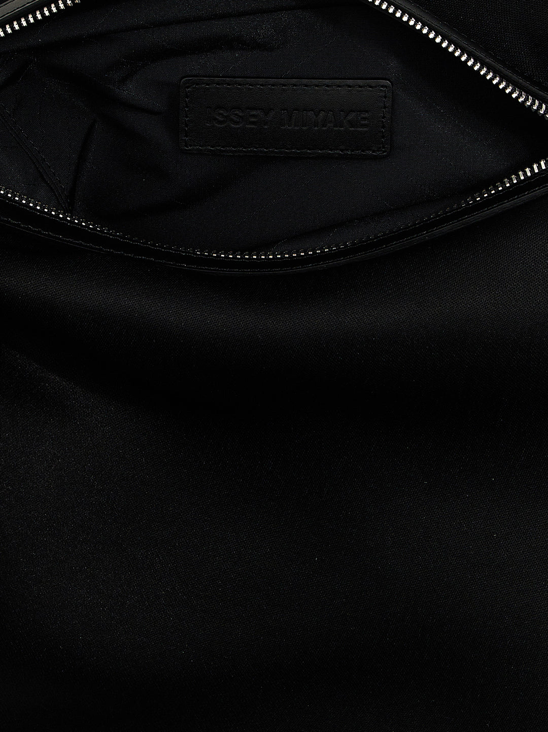 Issey Miyake Enveloping Square Shoulder Bags - Black | 76b99466db3a2fc8b668fee231f594a356204567