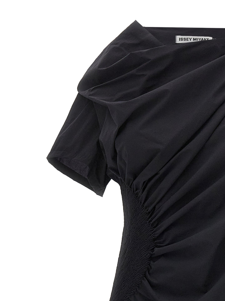 Issey Miyake Eye Of The Bean Dresses - Black | fef3068a0c6366ec796f879652228043a076256a