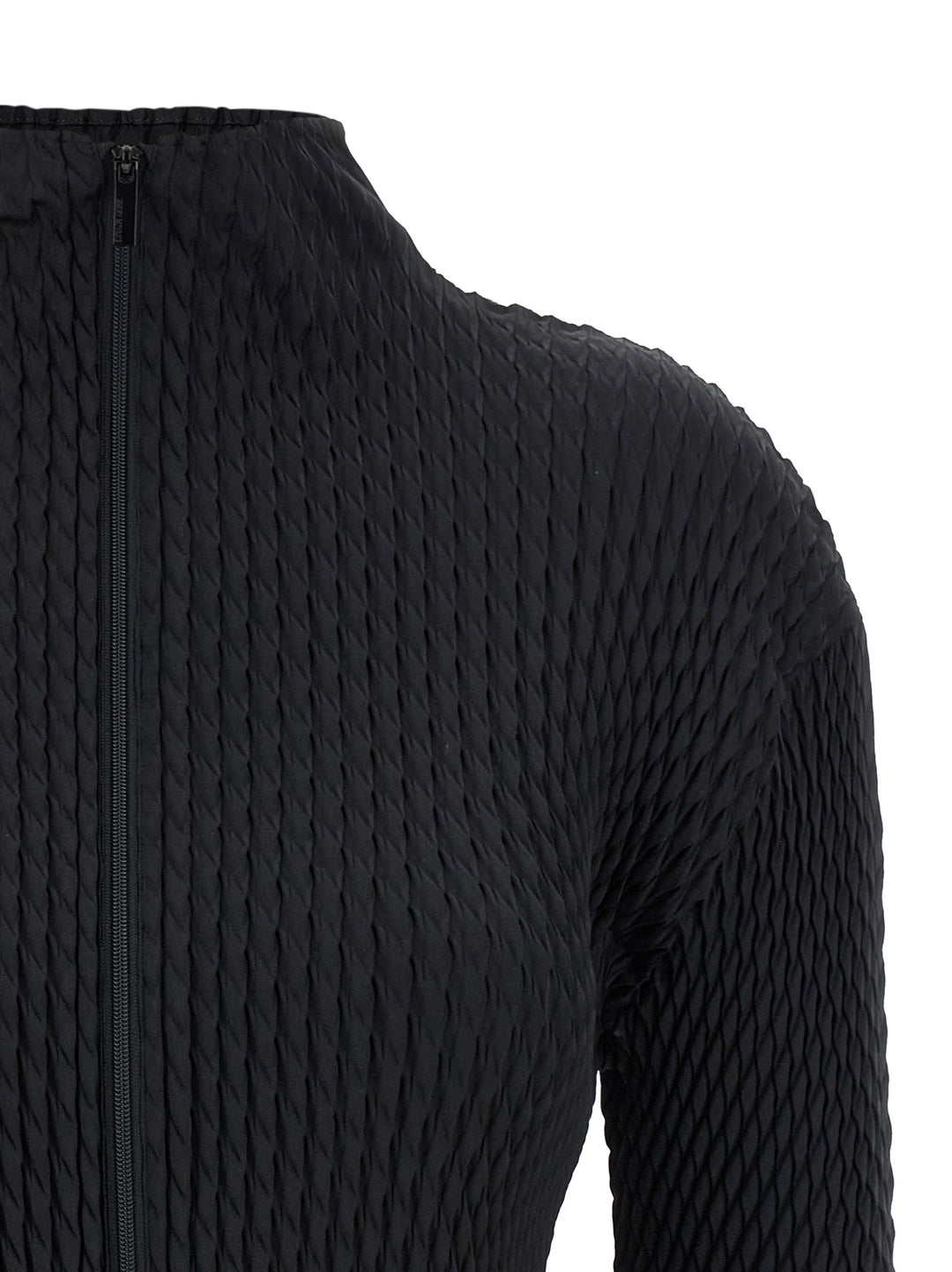 Issey Miyake Sleek Pleats Sweaters and Cardigans - Black | c1902416a0a7cfe3fdfaa8b3a0b02880c4218b7e