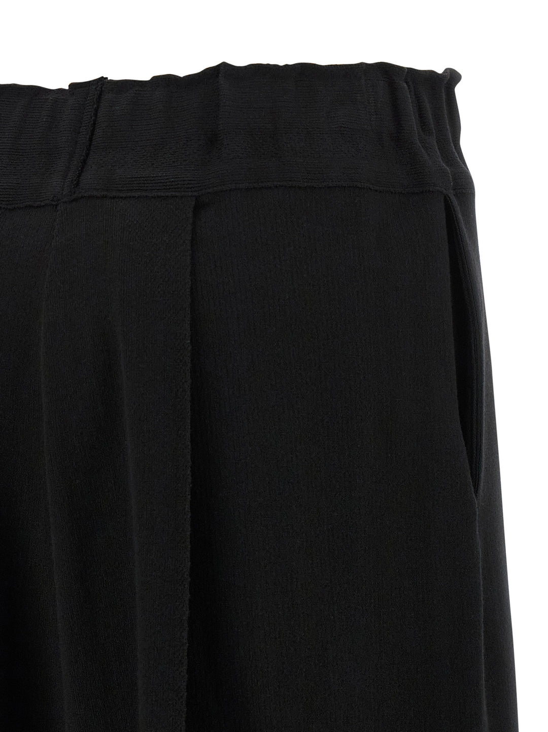 Issey Miyake Campagne Pants - Black | b1b18477b2b602525189306b2f988f571ab09e1f