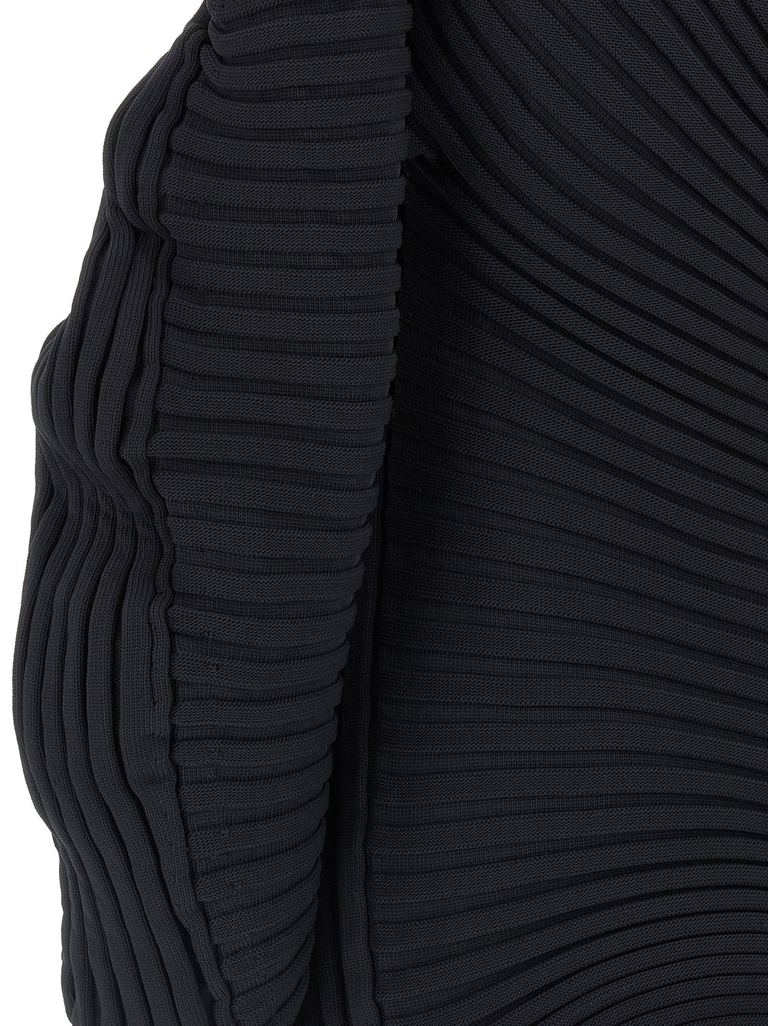 Issey Miyake Knit (As It Is) Tops - Black | 7a2382b1a6e2326047db9a0b039f4ed8991a0266
