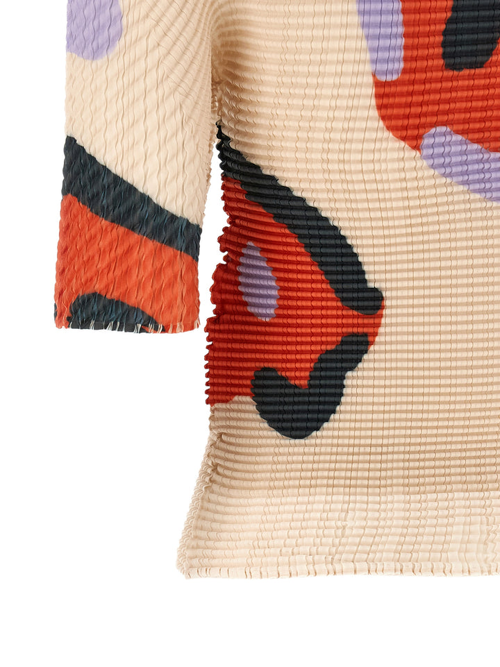 Issey Miyake Verve Pleats Tops - Beige | dba7c6c7d68e586750bbbfa72811a099e4b32f15