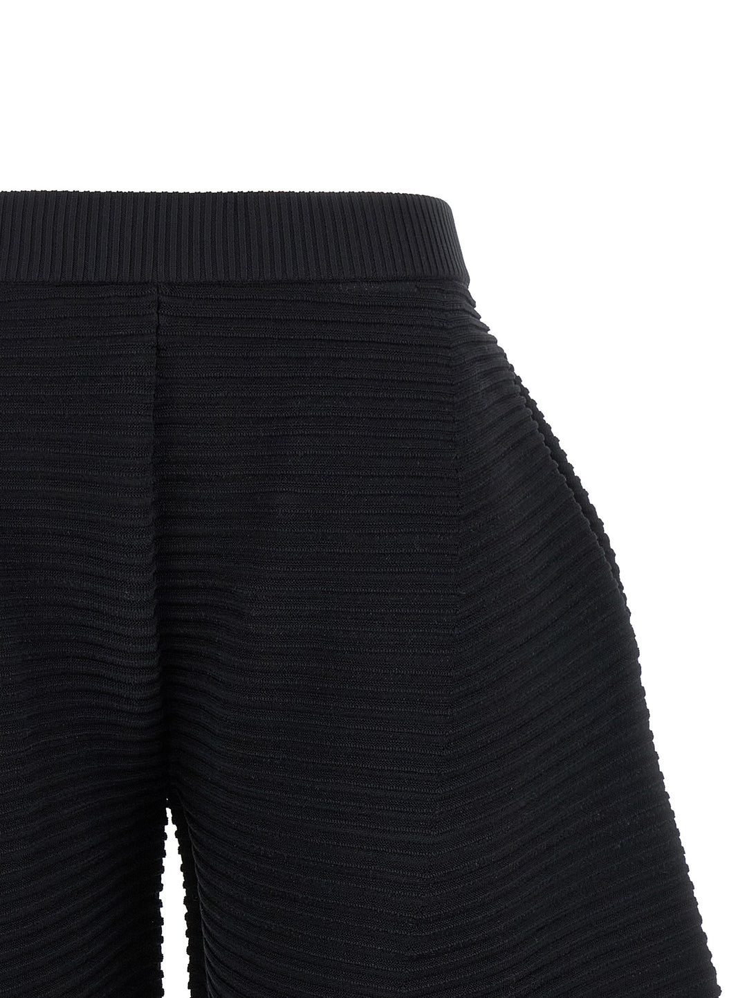 Issey Miyake Corrugated Knit Pants - Black | 88d490a14a0ddfe2e3fce8b3645ac9e03227da7c