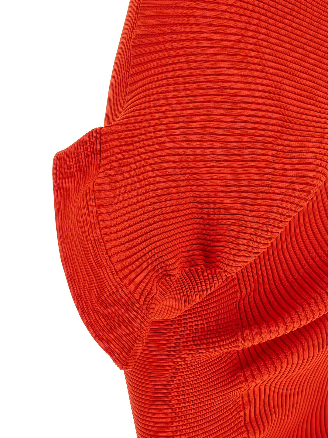Issey Miyake Life Form Dresses - Red | def3a3818a8d1f5122f9f81033076a6d72f8b30d