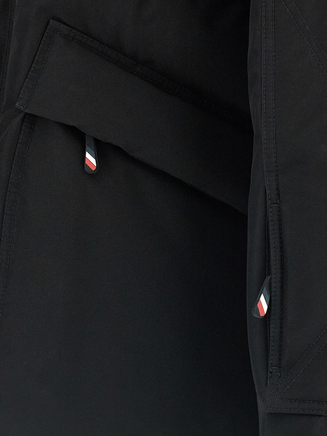 Moncler Grenoble Elfin Puffer Jackets - Black | 55af7a8d6eb597480ccbaedb333af7e0e6cfb517