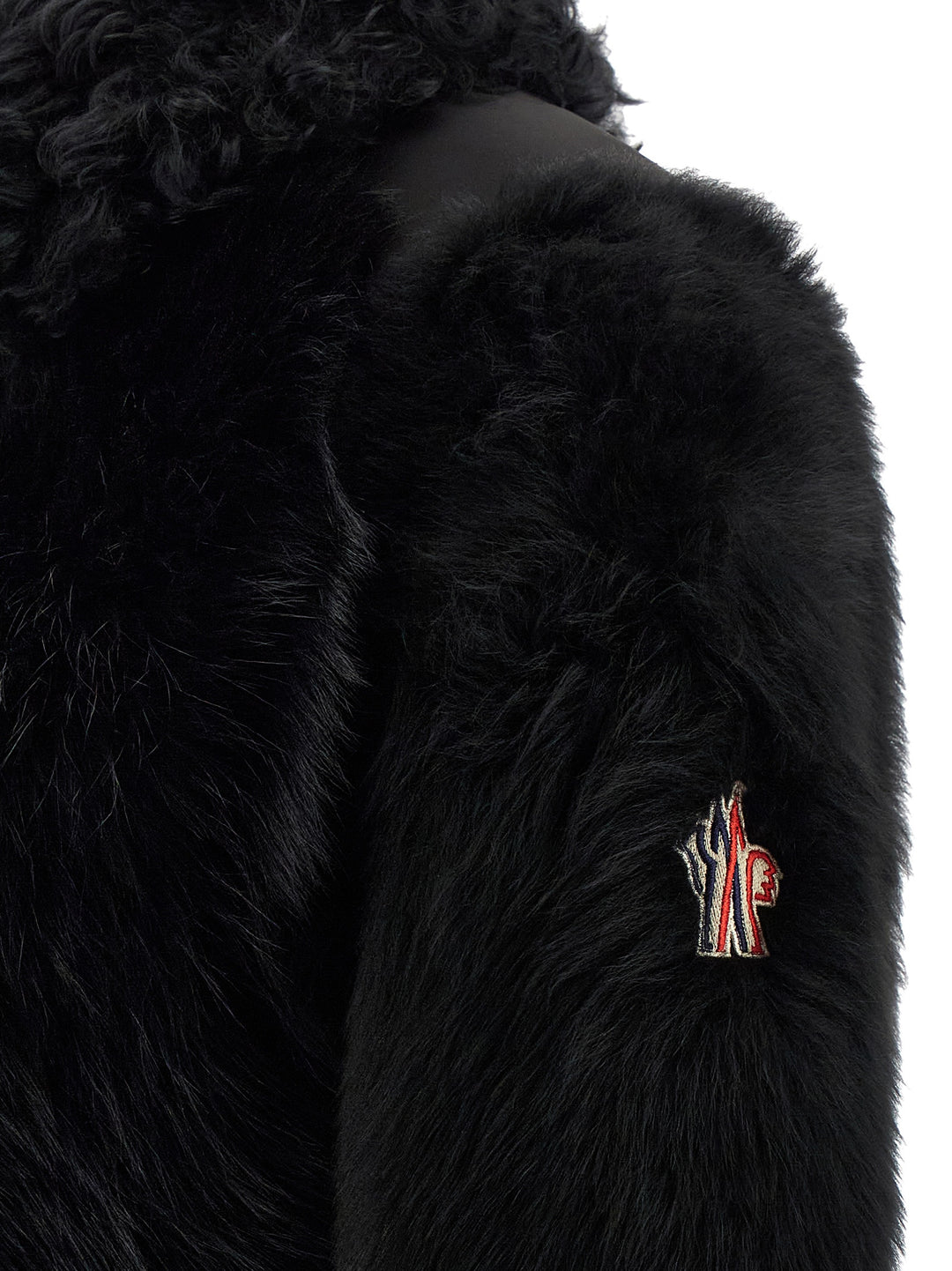 Moncler Grenoble Valdivian Fur - Black | 8b809cbc86bc039f65e8febf4ae5dc7fec749a6b