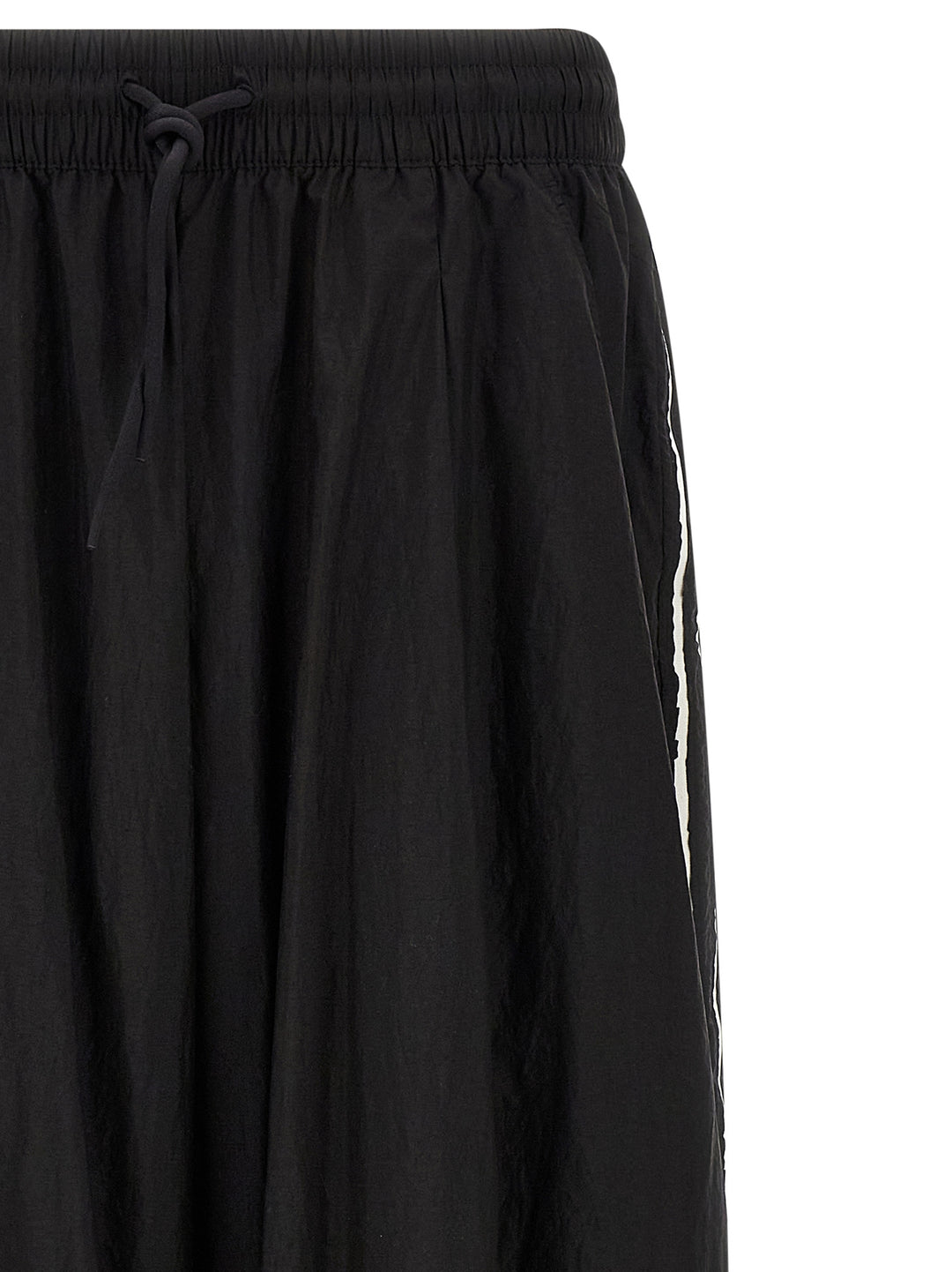 Y-3 Y-3 Raw Edge 3 Stripe Wide Pants - Black | d4628a167cb2ffc8d6afad4ae988e7b794db6c0a