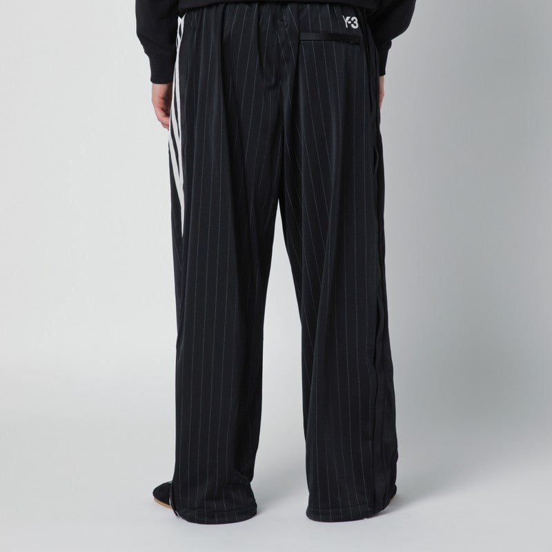 Adidas Y-3 Pants - Black | a27547c0c0384321b0d9af3103bdd0a5fb214f7d