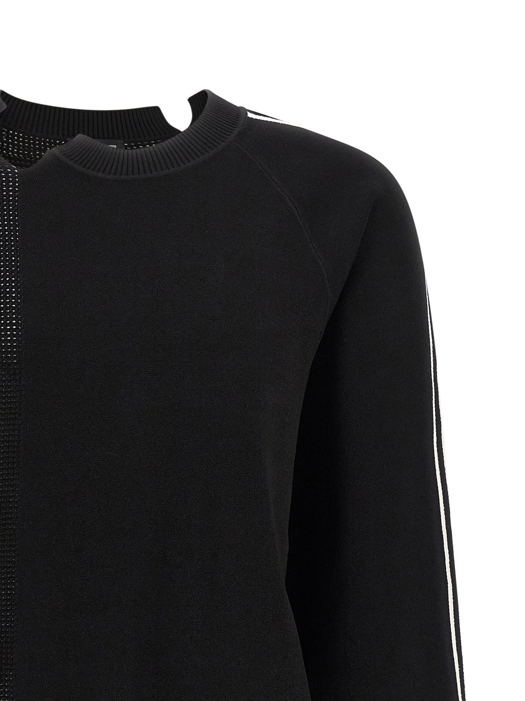 Y-3 Y-3 Gfx Sweaters and Cardigans - Black | e5315a5e0fd9745423e5128219b705aa6423f69e