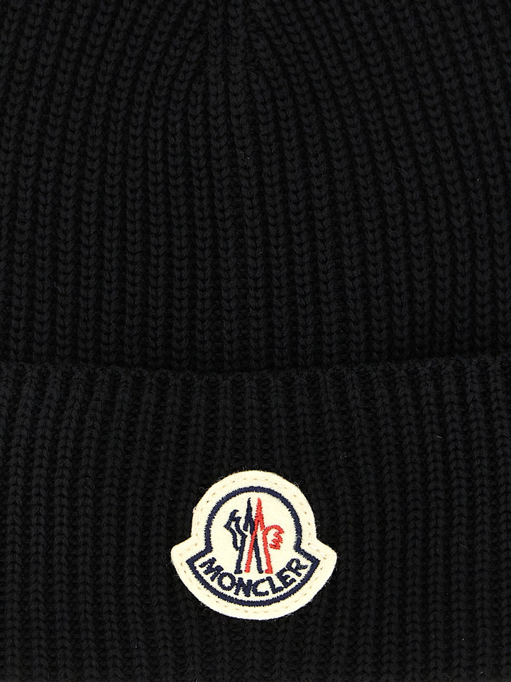 Moncler Logo Patch Beanie Hats - Black | 8934e2764fed025a095e66d95cef04732d44065c