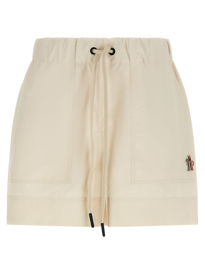 Moncler Grenoble Technical Froissé Shorts Bermuda and Short - White | 82c7dec5e6000c1feee8d5e40a9c3704f73e7007