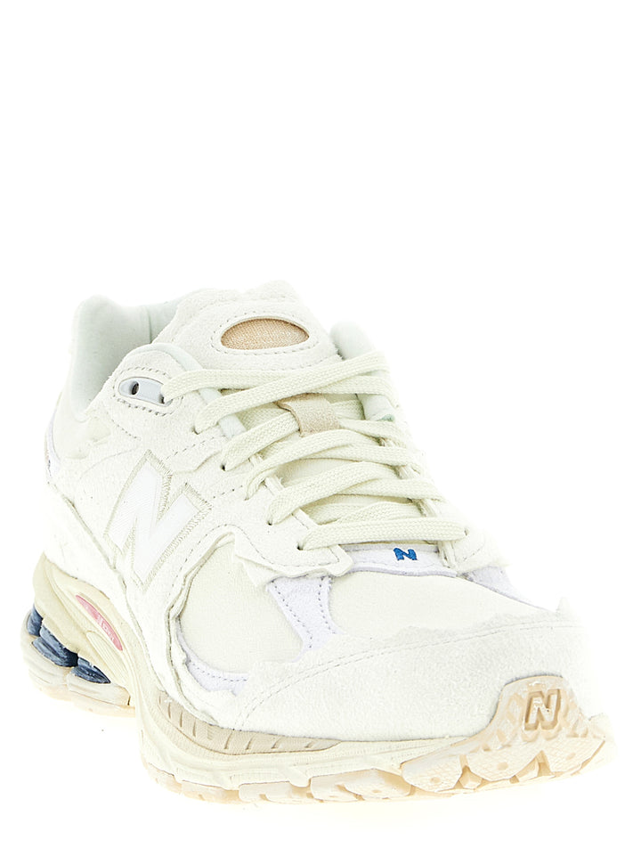 New Balance 2002 Sneakers - White | 30291e8bd8bcb8576631bd3c5d41a13fb84238d1