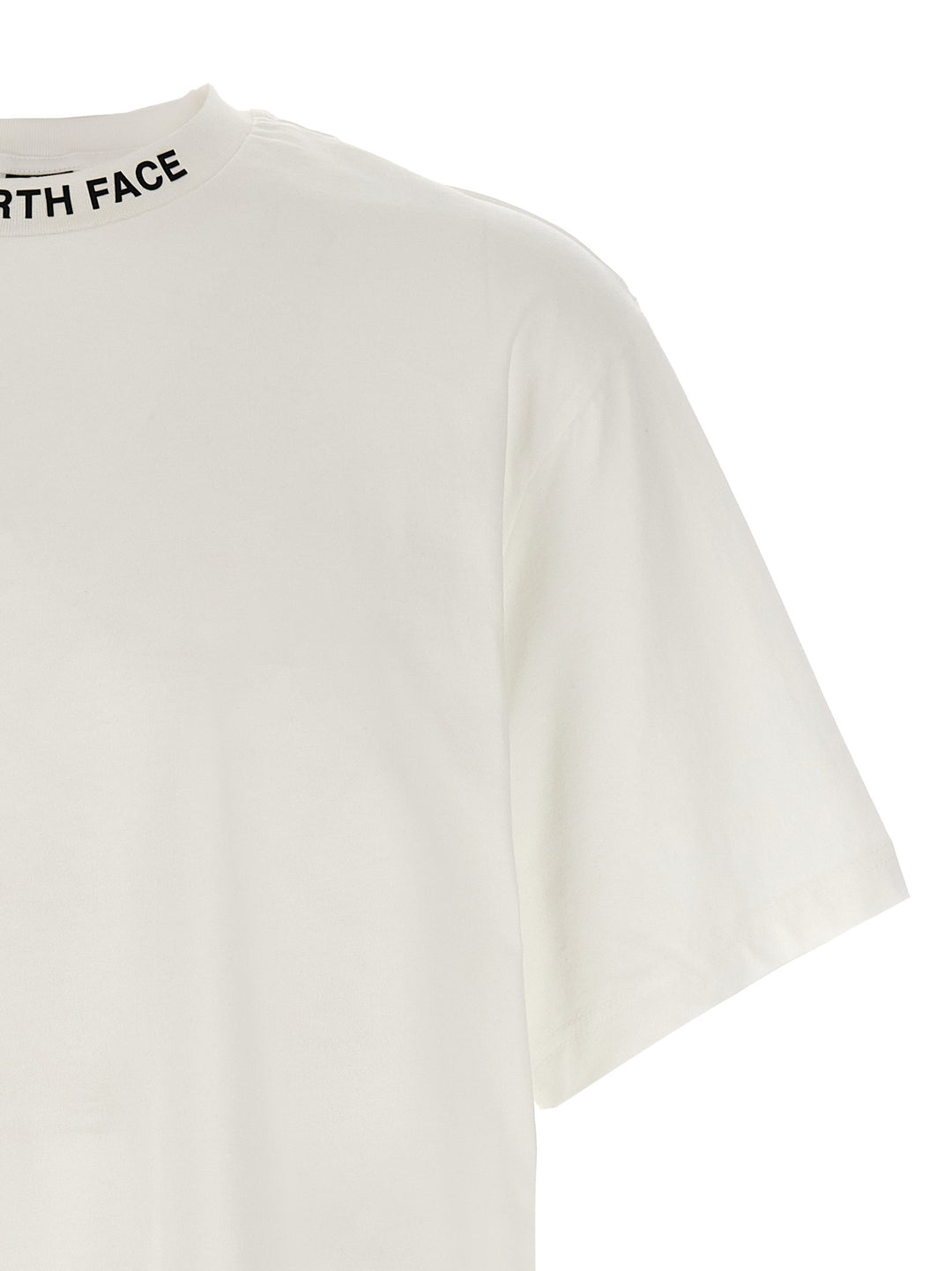 The North Face Zumu T-shirt - White/Black | d4bdf10b7e8f3929c8e32e163b5bfe7c637ec439