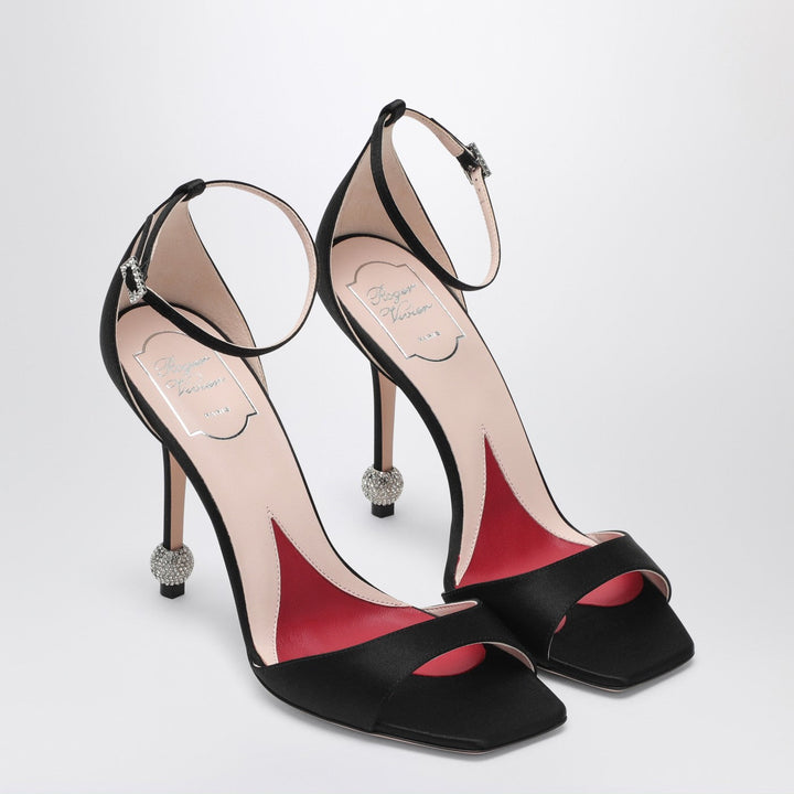 Roger Vivier Shoes - Black | 9b9aa8874687d6167a58da146f191f8e79d83dd5
