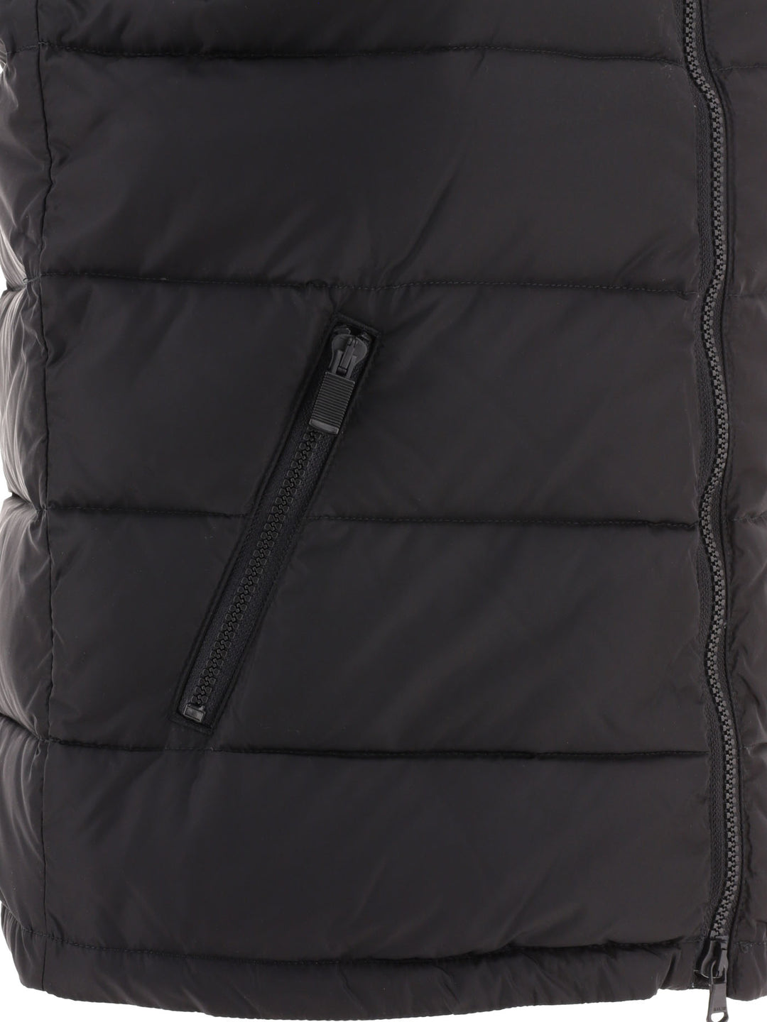 Aspesi Jackets & Coats Jackets and Coats - Black | f326e73f214c97499de5761adfd71f9757ac3504
