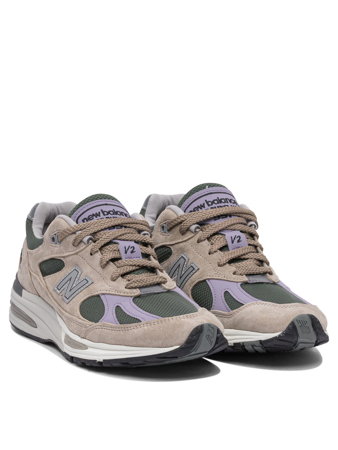 New Balance Made In Uk 991v2 Sneakers & Slip-On - Beige | 079994dd5d4d3fb415323e0be4359e64bfefd217