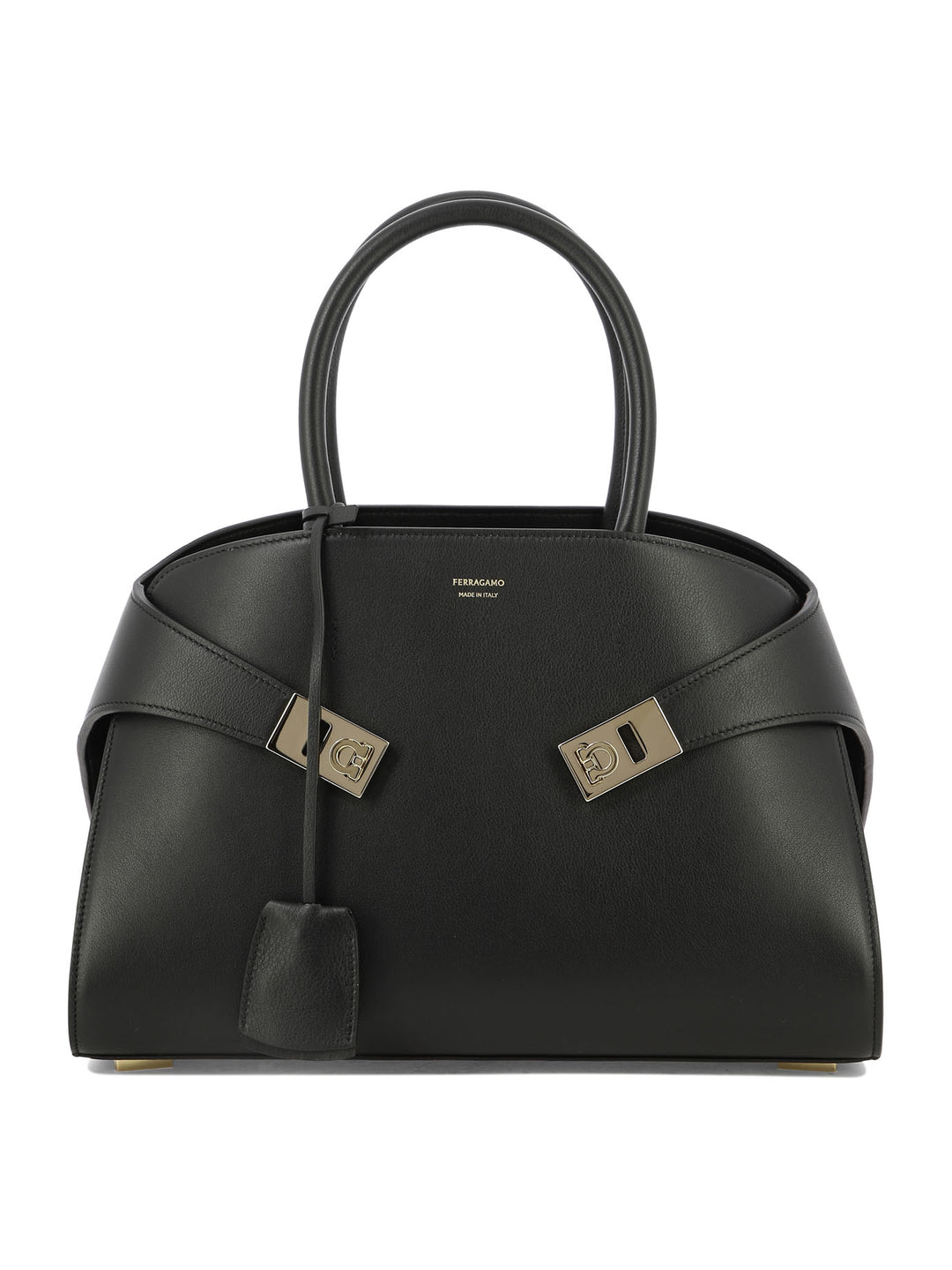 Ferragamo  Shoulder Bags - Black | 65afd7e0f2d65e286faab38396a91eabaa6b668b