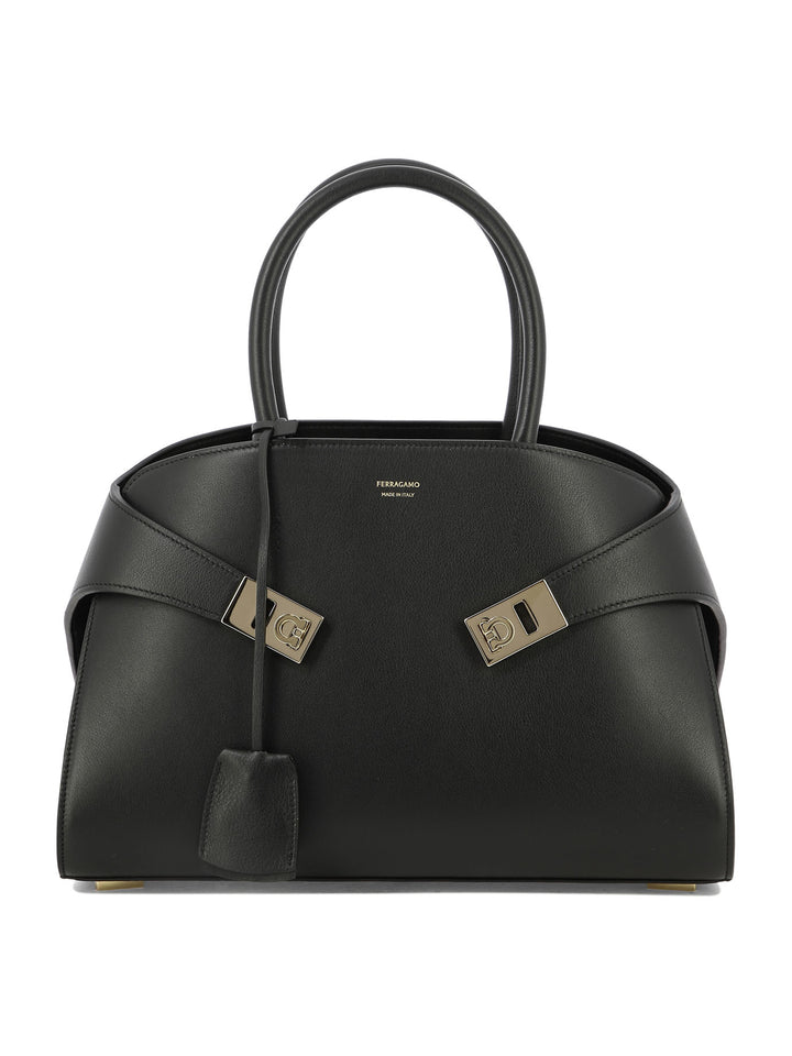 Ferragamo  Shoulder Bags - Black | 65afd7e0f2d65e286faab38396a91eabaa6b668b