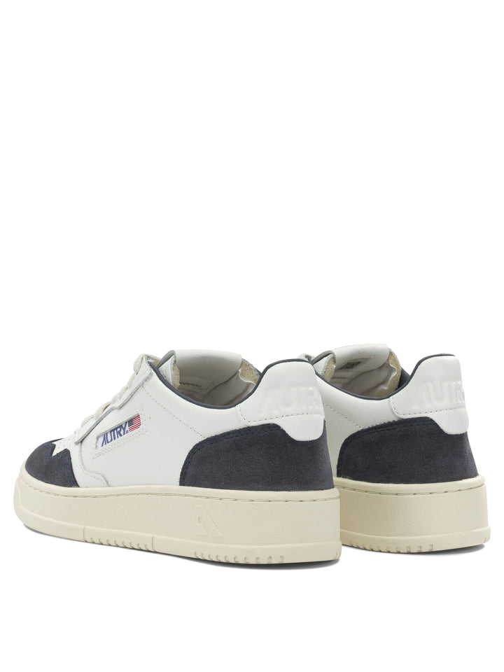 Autry Medalist Low Sneakers & Slip-On - Blue | 14c3be0d4bc5e6d2b0825001253bd641d15fa72a
