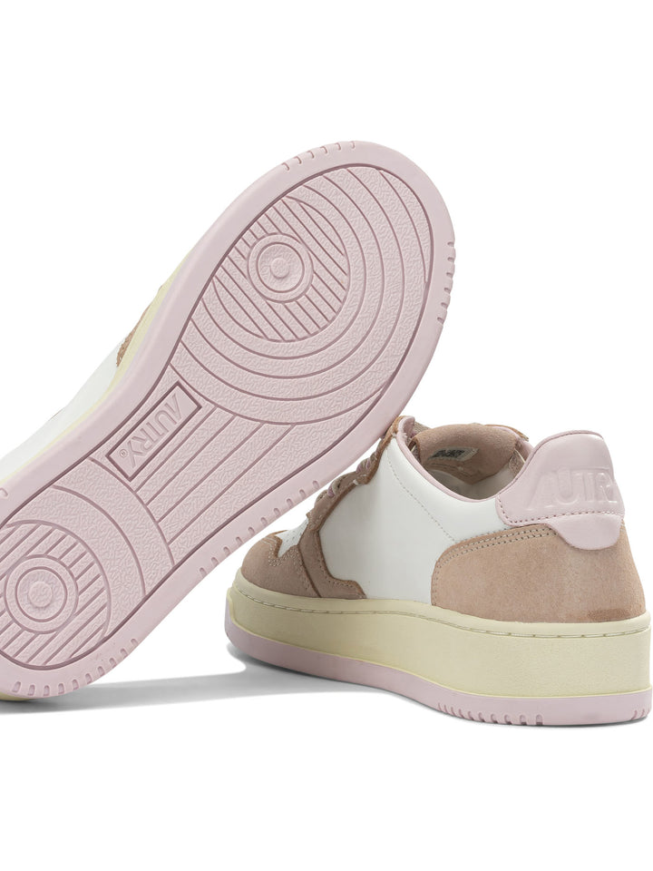 Autry Medalist Low Sneakers & Slip-On - Pink | 4c388a4a1c61e532c6c6bc3a015764cbe0a203d0
