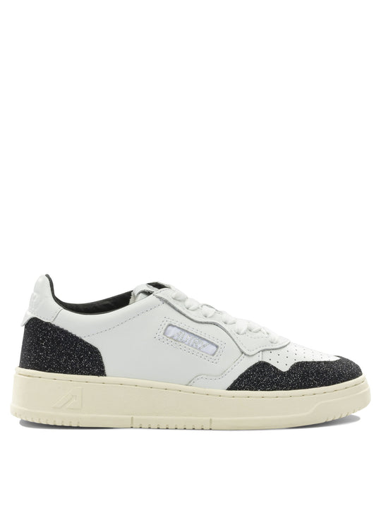 Sneakers & Slip-On White