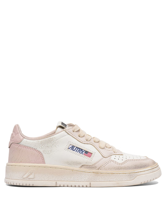 Medalist Low Super Vintage Sneakers & Slip-On Pink