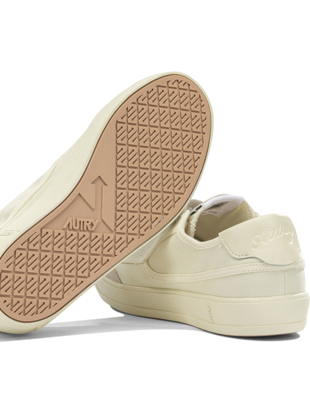 Autry Windscape Low Sneakers & Slip-On - White | b6f4f9a80a50c7b0ffceb115091a55635a08746f
