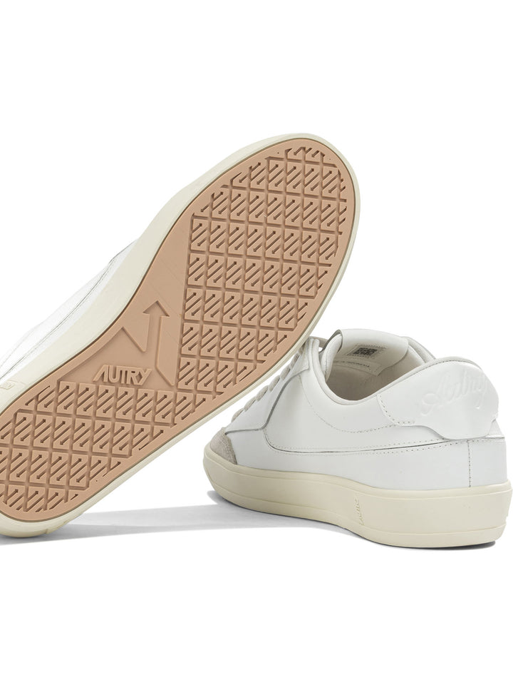 Autry Windscape Low Sneakers & Slip-On - White | 8890c92ecf110ae45acbeda90e10752ff7c67b3c
