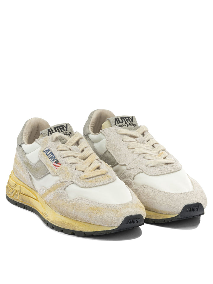 Autry  Sneakers & Slip-On - White | e0991211a7bd41398406ee98207d62d968da4717