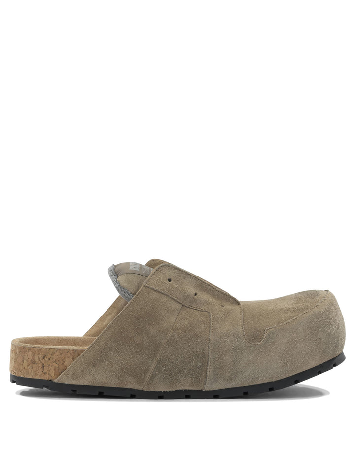 Balenciaga Dumbo Sandals - Beige | a64364ca9f79e77e65921cab0117fe29b29a9c2f