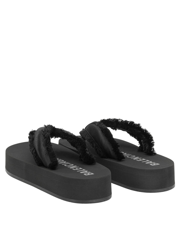 Balenciaga Jet Leg Sandals - Black | 51afb758c184dfec8689957347a2c926c42a23ca