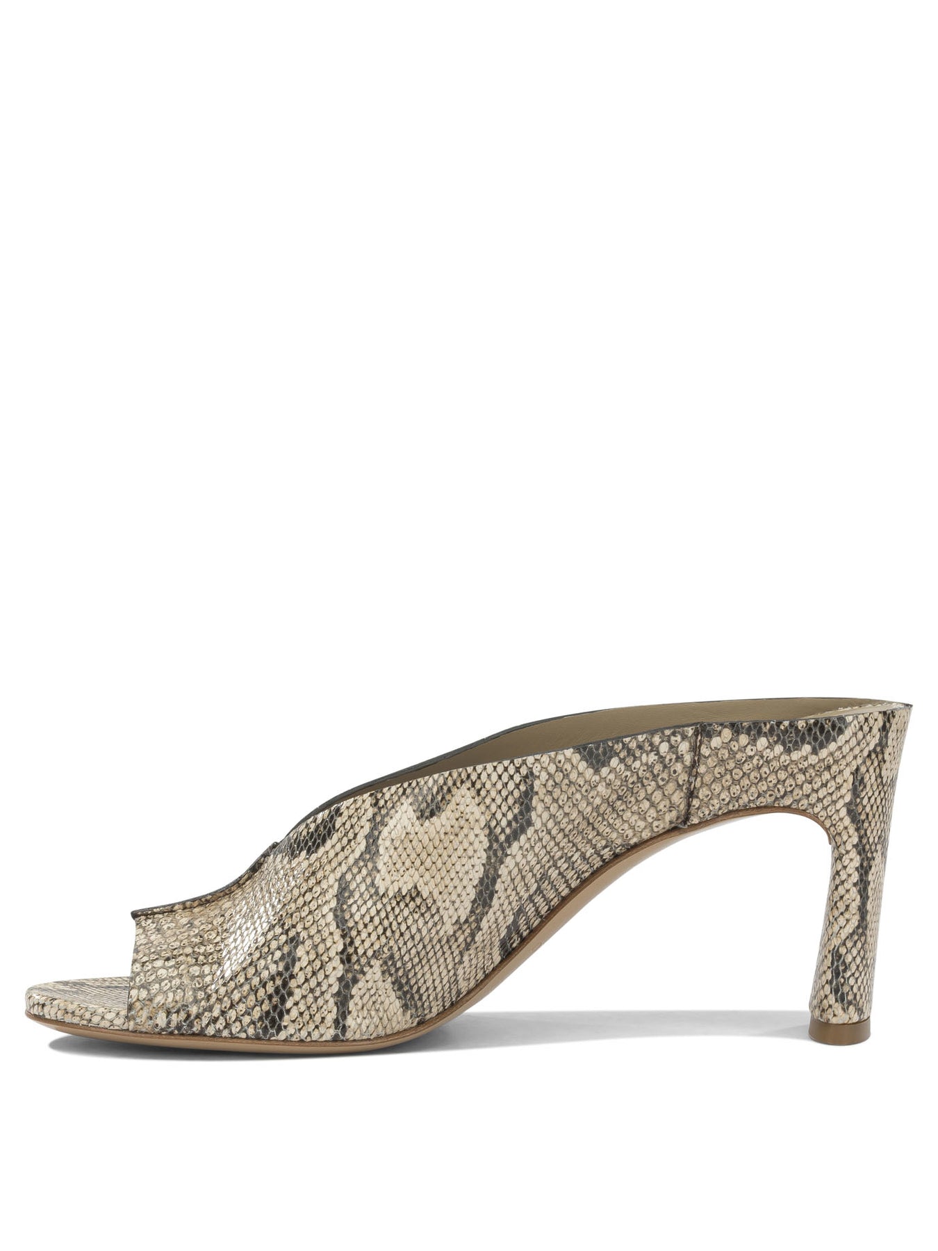 Del Carlo Heeled shoes - Beige | b02a290023874e1d16db46773a2ab43438b1ab86