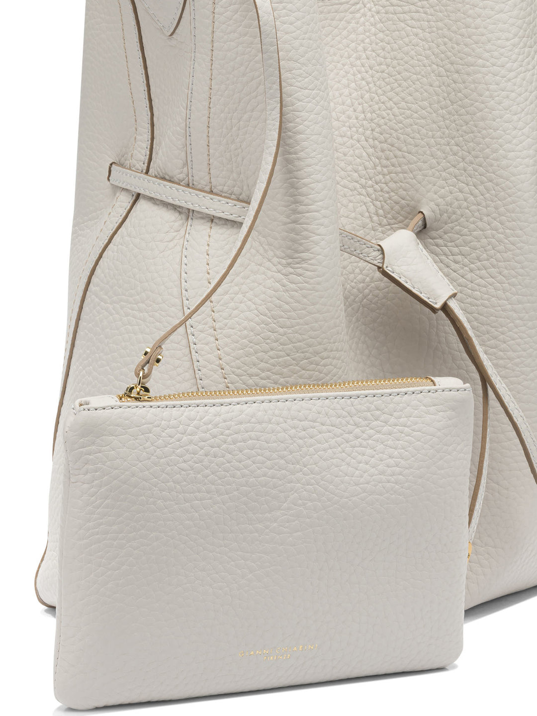 Gianni Chiarini  Shoulder Bags - Beige | 0b8bc375f5fdbd74184e7620afcfc7a0cda2b52b