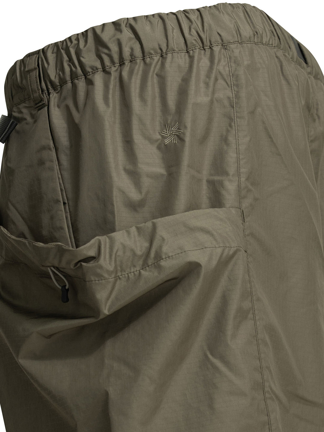 Goldwin Rip-Stop Shorts - Brown | 142bb05a815e72c07ffa94e39f6d6ef4bd2276bf