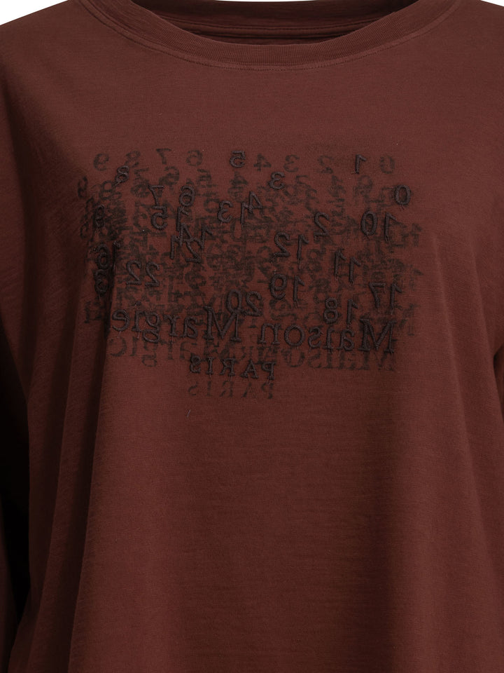 Maison Margiela Crew-Neck T-Shirt With Logo T-shirts - Bordeaux | 836e4cf62392e768caf238e26cf9c5875cd72f4d