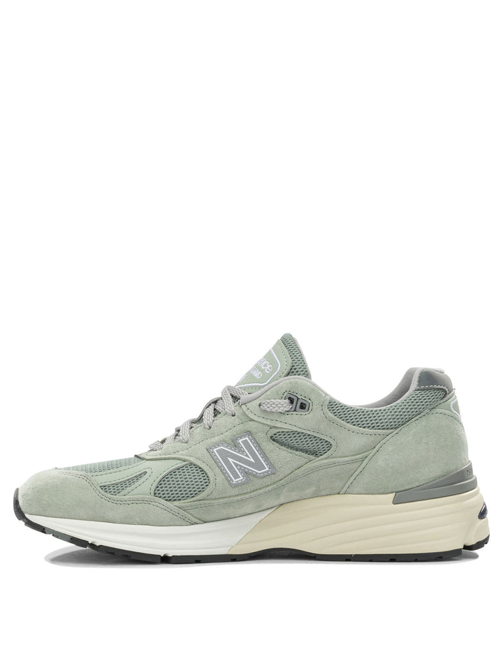 New Balance Made In Uk 991v2 Sneakers & Slip-On - Green | 7083fd6e606f3f57cb96d443414259f1408d634d