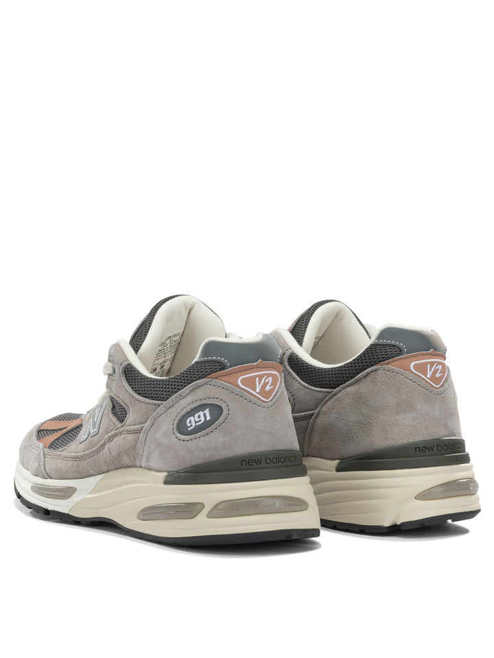 New Balance Made In Uk 991v2 Sneakers & Slip-On - Grey | d3effec0eaa82d00cd22c49454674f68acd50fc6
