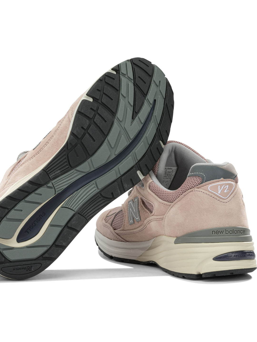 New Balance Made In Uk 991v2 Sneakers & Slip-On - Pink | acc95281bf1ad57842859ea4df8fca8110bb4e08