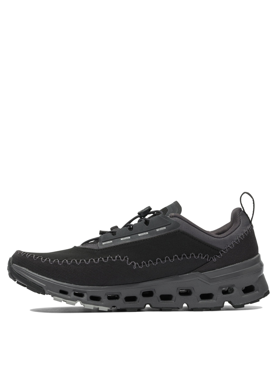 On Running Cloudaway 2 Sneakers & Slip-On - Black | 54ef3e3470a0044b2a9ee38c617b13325c6fb1b8
