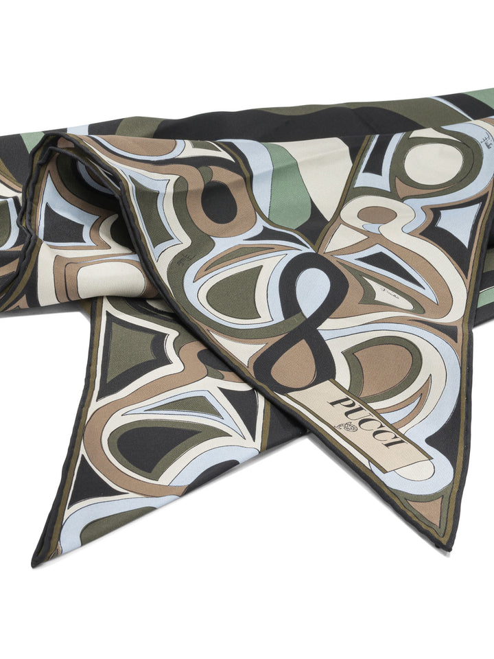 Pucci Marmo Sciarpe & Foulard - Beige | b85b0e560c8c03dbd7cd42a948acd3a294d86996
