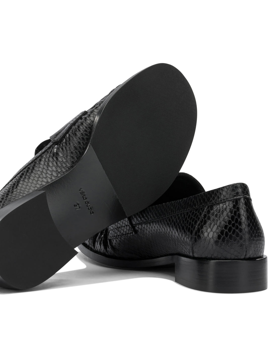 Strategia  Loafers & Slippers - Black | dc2eb169e1716736842c64120d74e55d112e1237